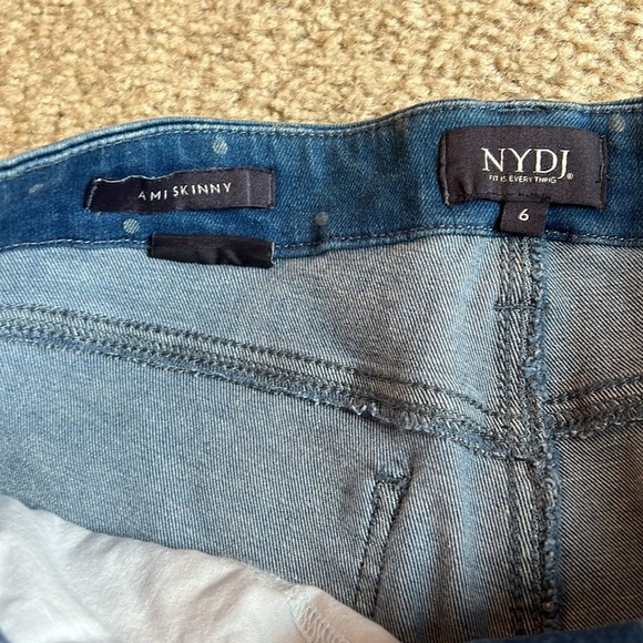 NYDJ Amy Ankle Skinny jeans with welt pockets blue polka dot size 6 denim - Picture 6 of 8